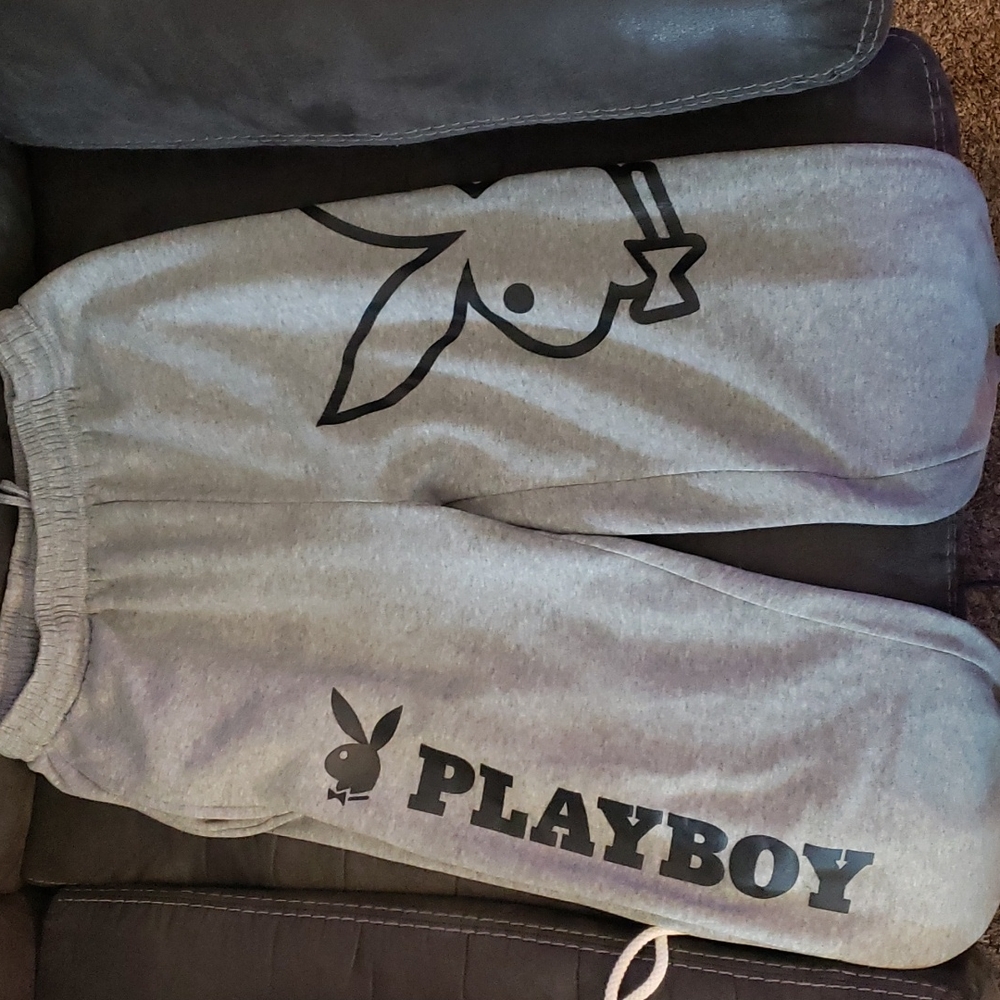 Vintage(90s) playboy sweatpants, unisex and size L